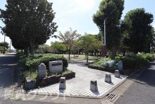 近くのおゆみ野なかよし公園まで12m(徒歩1分)