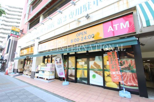 近くのアコレまで2,444m（徒歩31分）