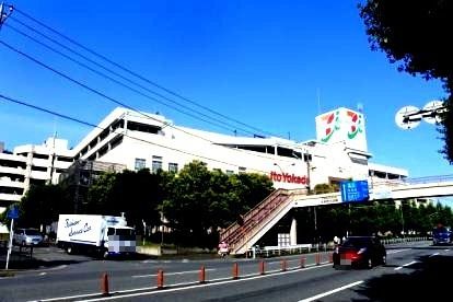 近くのイトーヨーカドーまで391m（徒歩5分）