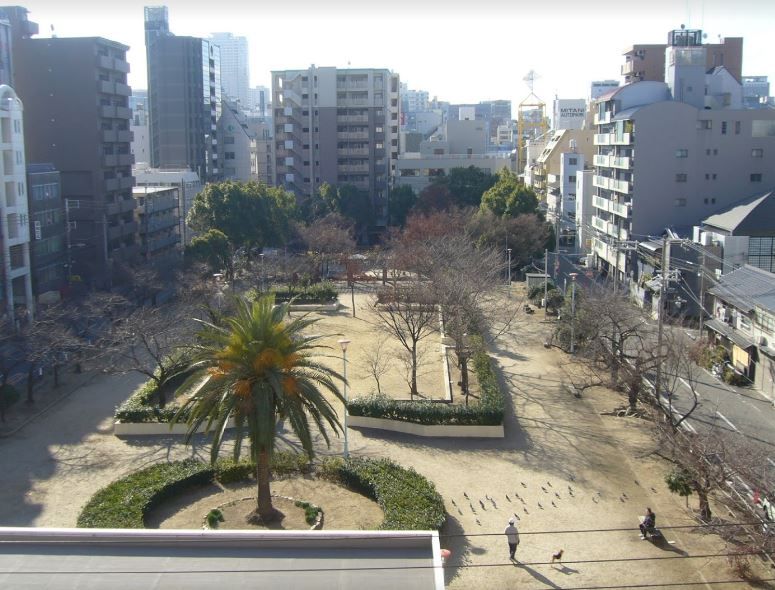 近くの滝川公園まで184m(徒歩3分)