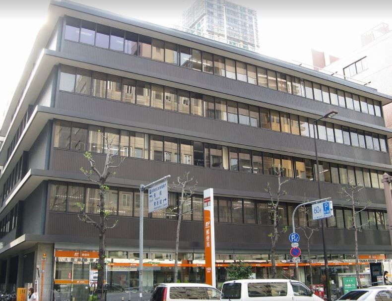 近くの大阪南郵便局まで218m（徒歩3分）