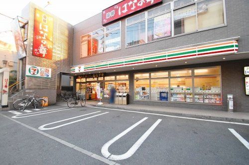 近くのセブンイレブン 川崎八丁畷駅前店まで747m(徒歩10分)