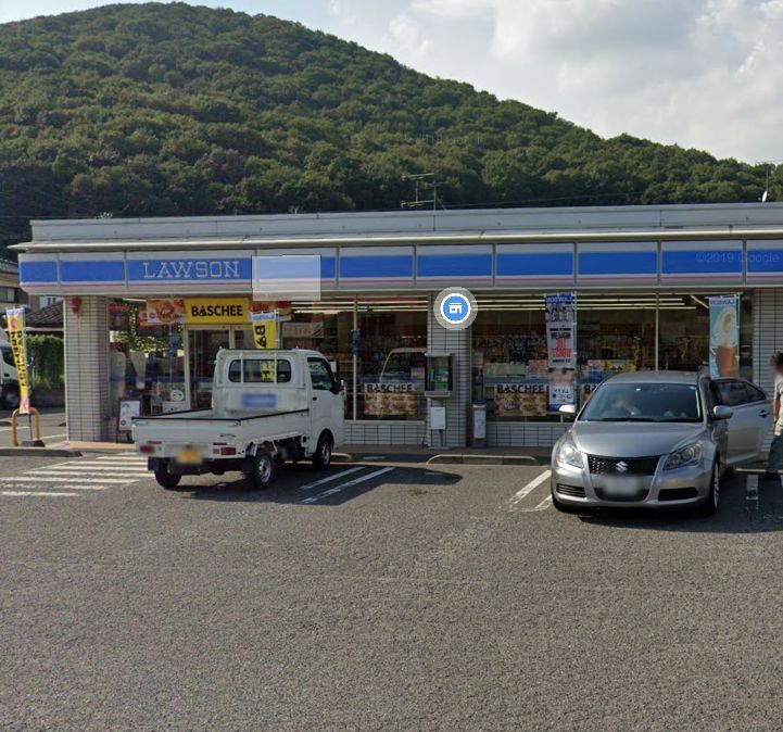 近くのローソン岡山辛川西店まで639m（徒歩8分）