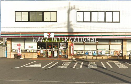 近くのセブンイレブンまで524m（徒歩7分）