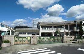 近くの大津市立仰木の里東幼稚園まで1,535m(徒歩20分)