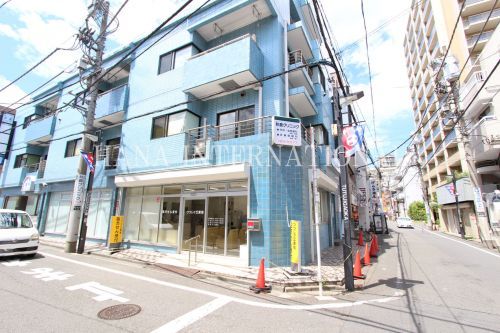 近くの秋鹿クリニックまで804m（徒歩11分）