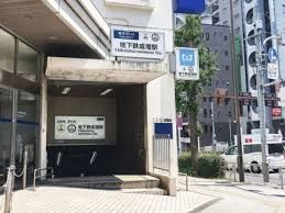 近くの地下鉄成増駅まで102m（徒歩2分）
