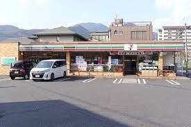 近くのセブンイレブン 大津唐崎2丁目店まで1,090m（徒歩14分）