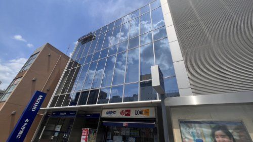 近くのみずほ銀行久米川支店まで358m(徒歩5分)