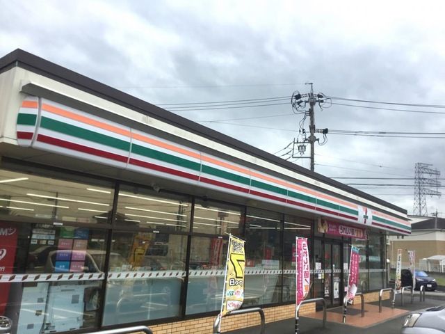 近くのセブンイレブン 一宮乾町西店まで585m(徒歩8分)