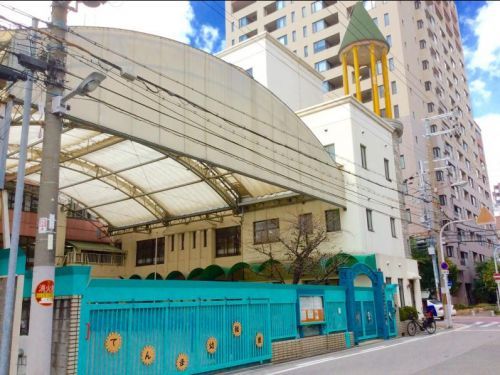 近くの太成学院天満幼稚園まで434m（徒歩6分）