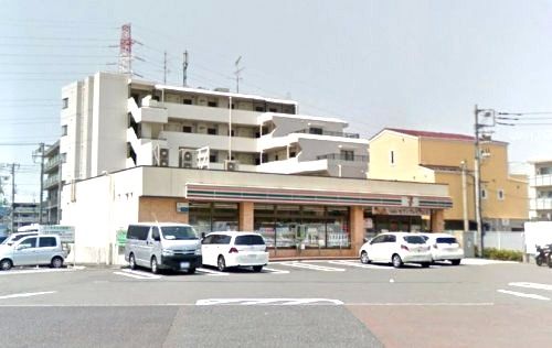 近くのセブン‐イレブン 横浜高田東３丁目店まで383m（徒歩5分）