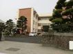 近くの一ノ谷小学校まで2,461m（徒歩31分）