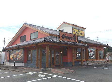 近くのかつはな亭 新田店まで2,792m（徒歩35分）