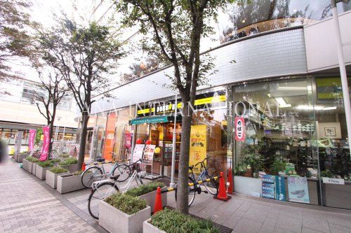 近くのドトールまで994m(徒歩13分)