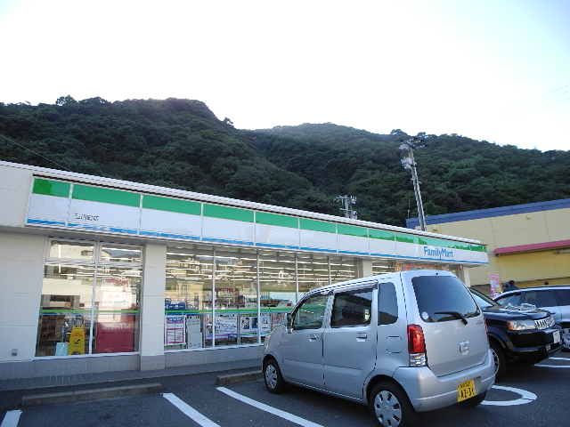 近くのファミリーマート 三川町店まで1,179m(徒歩15分)