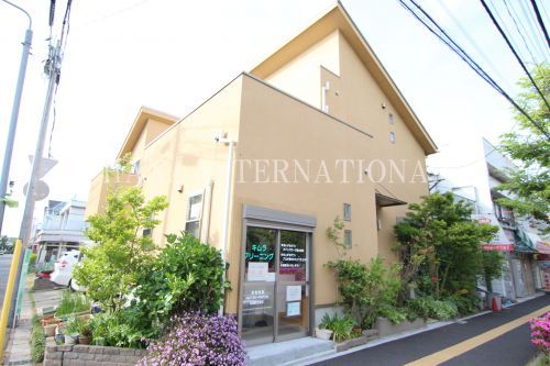 近くのキムラクリーニングまで757m（徒歩10分）