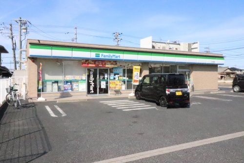 近くのファミリーマート 犬山若宮店まで641m(徒歩9分)