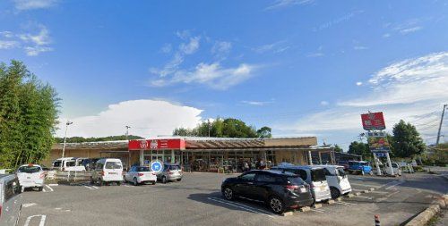 近くの藤三能美店まで3,602m（徒歩46分）