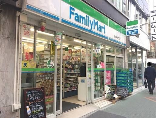 近くのファミリーマート 銀座柳通り店まで61m(徒歩1分)