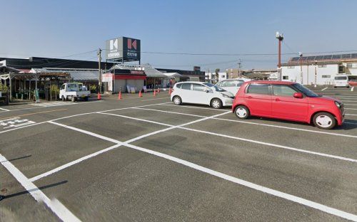 近くのホームセンターきたやま鹿屋寿店まで916m（徒歩12分）