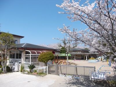 近くの三城保育所まで484m(徒歩7分)