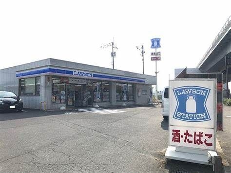 近くのローソン 高松高専前店まで392m（徒歩5分）