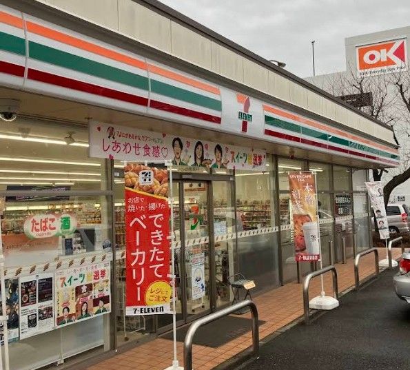 近くのセブンイレブン 西東京柳沢東伏見店まで577m（徒歩8分）