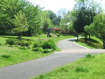 近くの片倉うさぎ山公園まで1,652m（徒歩21分）