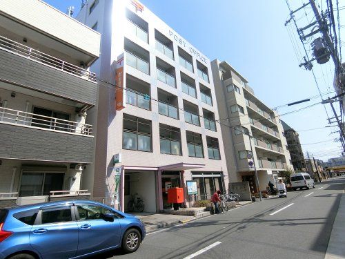 近くの城東野江郵便局まで754m（徒歩10分）