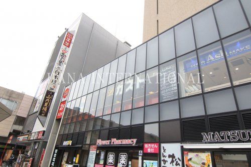 近くのガストまで1,264m（徒歩16分）
