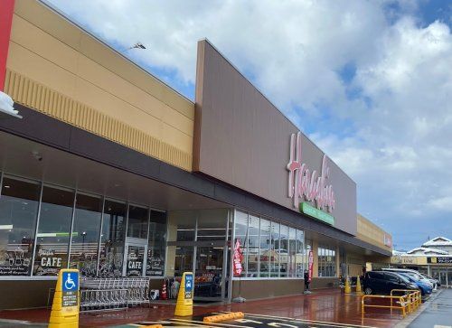 近くの原信　西小千谷店まで488m（徒歩7分）