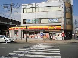 近くのデイリーヤマザキ 本千葉店まで111m（徒歩2分）