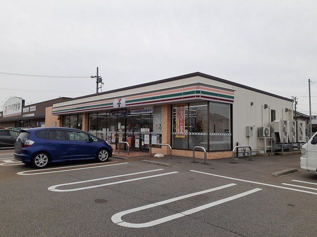 近くのセブンイレブン 高岡能町店まで1,433m(徒歩18分)