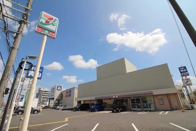 近くのセブンイレブン 大津月輪店まで744m(徒歩10分)