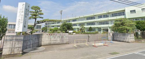 近くの前橋市立原小学校まで515m（徒歩7分）