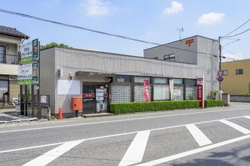 近くの伊勢崎東本町郵便局まで853m（徒歩11分）