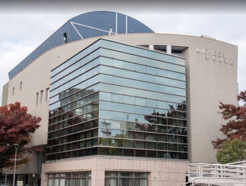 近くの岡山市立幸町図書館まで182m(徒歩3分)