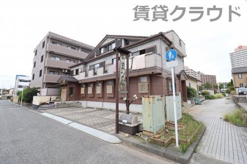 近くの鮨処まなぶまで302m(徒歩4分)