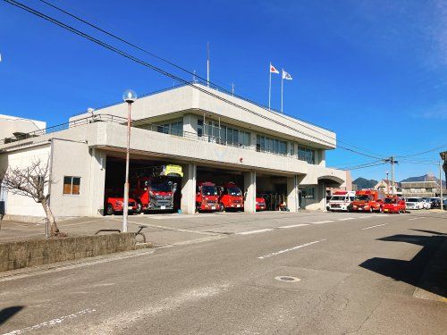 近くのいちき串木野市消防本部まで965m（徒歩13分）