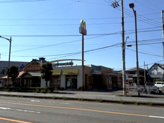 近くのマクドナルド 矢三店まで596m（徒歩8分）