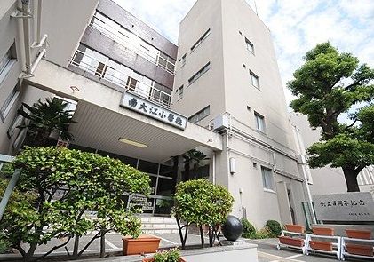 近くの大阪市立南大江小学校まで945m(徒歩12分)