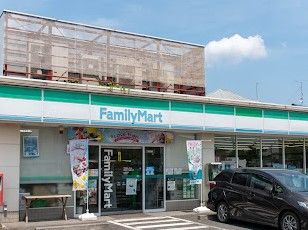 近くのファミリーマート 調布天文台通り店まで603m(徒歩8分)