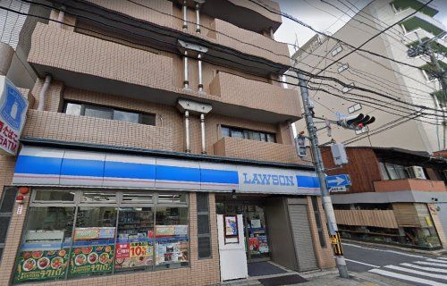 近くのローソン 丸太町小川店まで166m(徒歩3分)