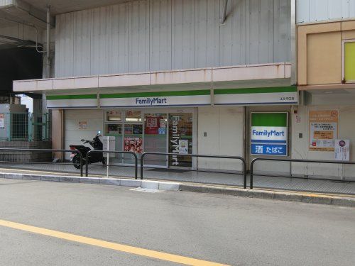 近くのファミリーマート エル守口店まで354m（徒歩5分）