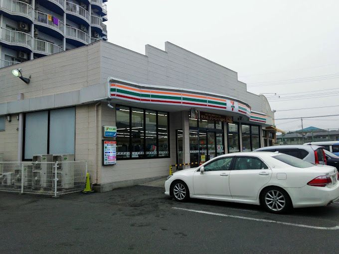 近くのセブンイレブン 宇都宮さいわい店まで1,053m(徒歩14分)
