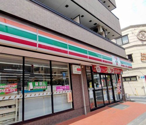 近くのセブンイレブン 武蔵野境2丁目店まで290m（徒歩4分）