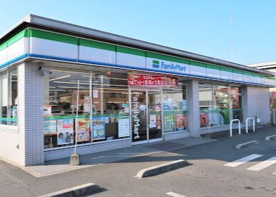 近くのファミリーマート 水玉ブリッジライン店まで940m(徒歩12分)