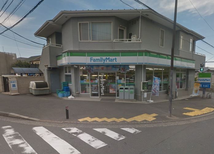 近くのファミリーマート たかはし吉井店まで309m(徒歩4分)