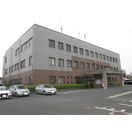 近くの若松警察署まで654m（徒歩9分）